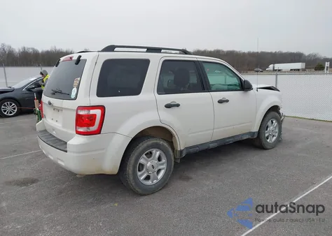 2012 Ford Escape Xlt из США, поврежденный, VIN 1FMCU9D73CKB35085